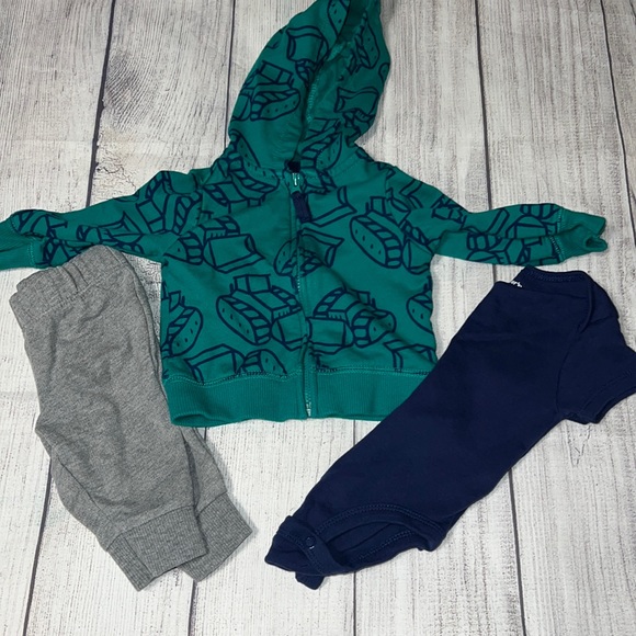 Carter’s Baby boy outfit size 3 months - Picture 1 of 8